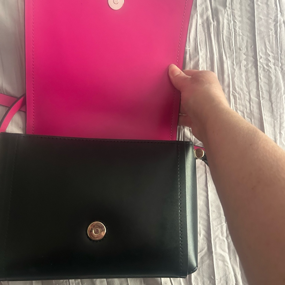 Kate Spade Crossbody - Picture 3 of 8